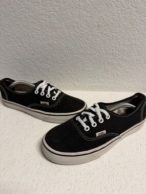 Vans Black Canvas Low-Top Sneakers with White Accents W 7